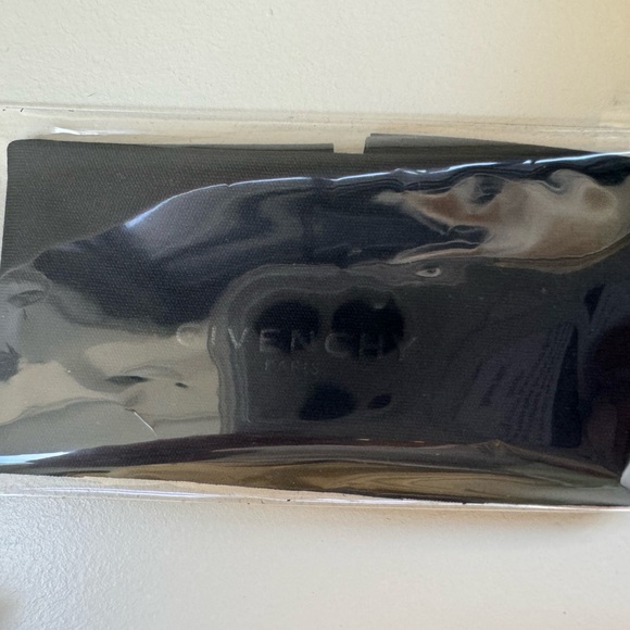 Givenchy GV7057/STARS DDBNQ Gold Copper Mirrored Aviator Sunglasses - Picture 6 of 10